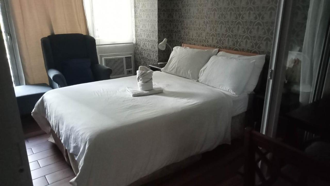 Azure Urban Residence A11 Near Airport And Sm Bicutan+ Free Wifi Paranaque City Exterior photo